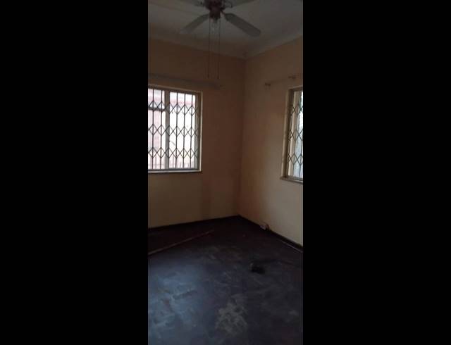 3 BEDROOM PROPERTY TO RENT IN LINMEYER